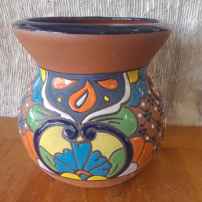 "Cantaro" Talavera vase shape