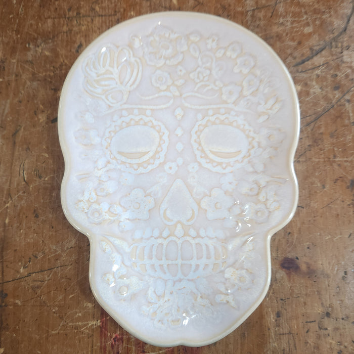 Skull and Vine Embossed Plate