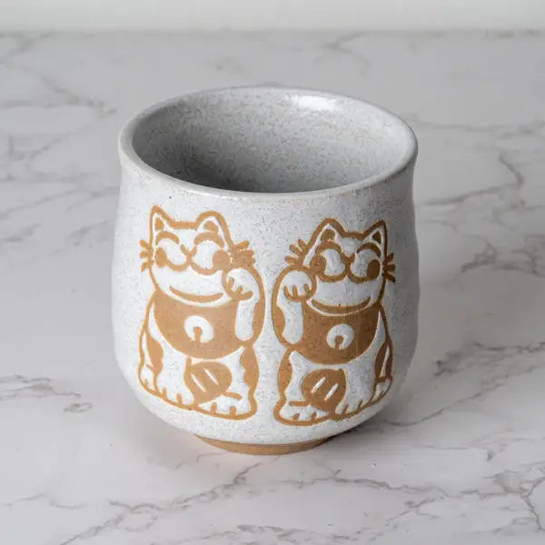 Japanese Maneki Neko Lucky Cat Yunomi Style Tea Cup