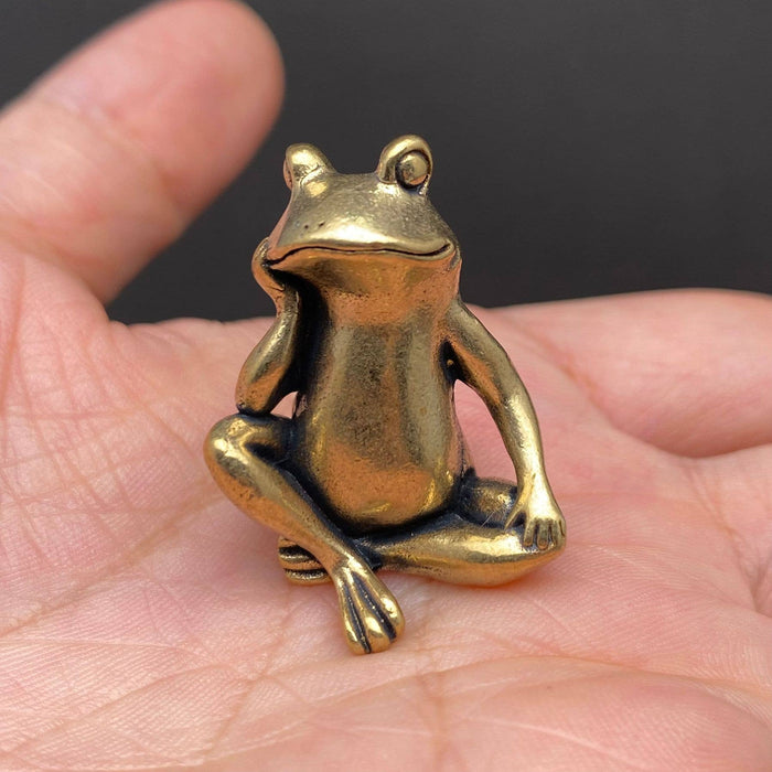 Brass Sitting Frog Desktop Decoration