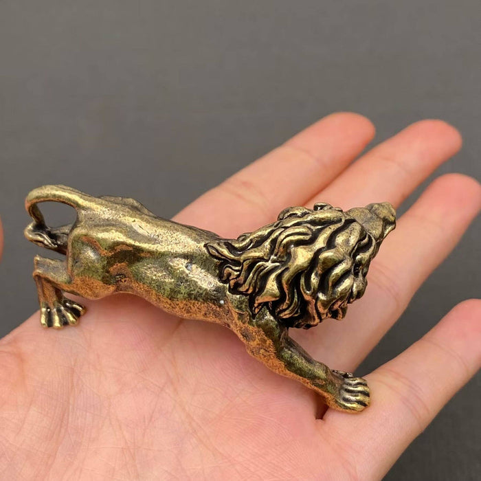 Brass Lion Desktop Decoration