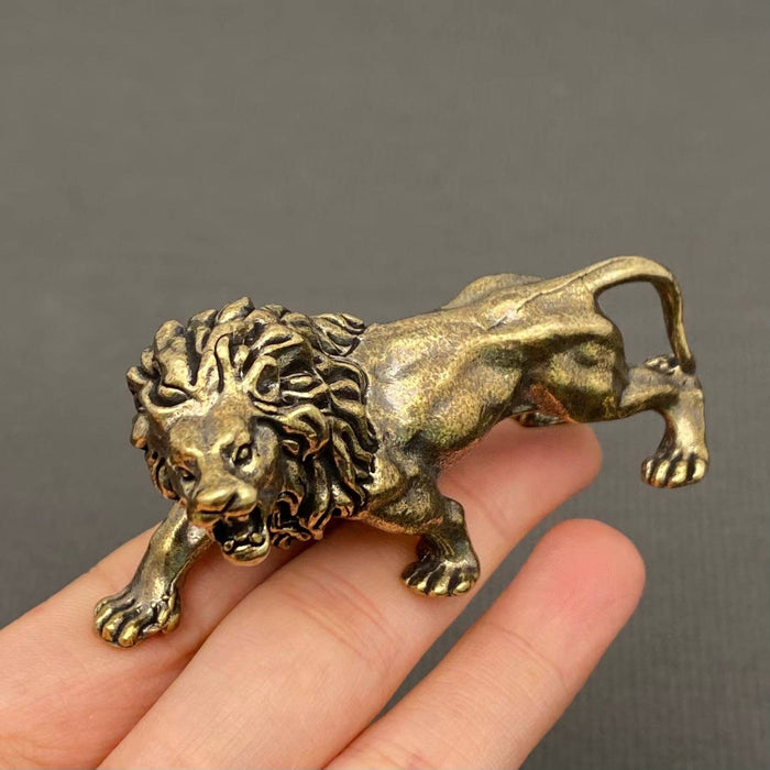 Brass Lion Desktop Decoration