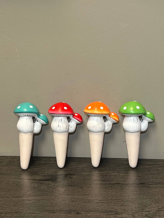 Mushroom Self-Watering Spikes