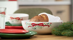 Holly Berry Christmas Garland Bistro 68 oz Large Individual Serving Bowl