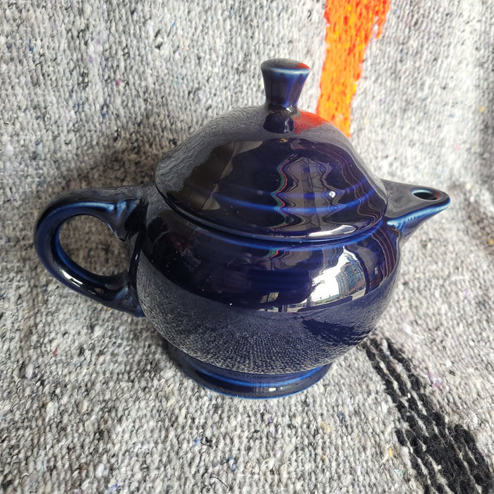 Retired 2 cup Teapot